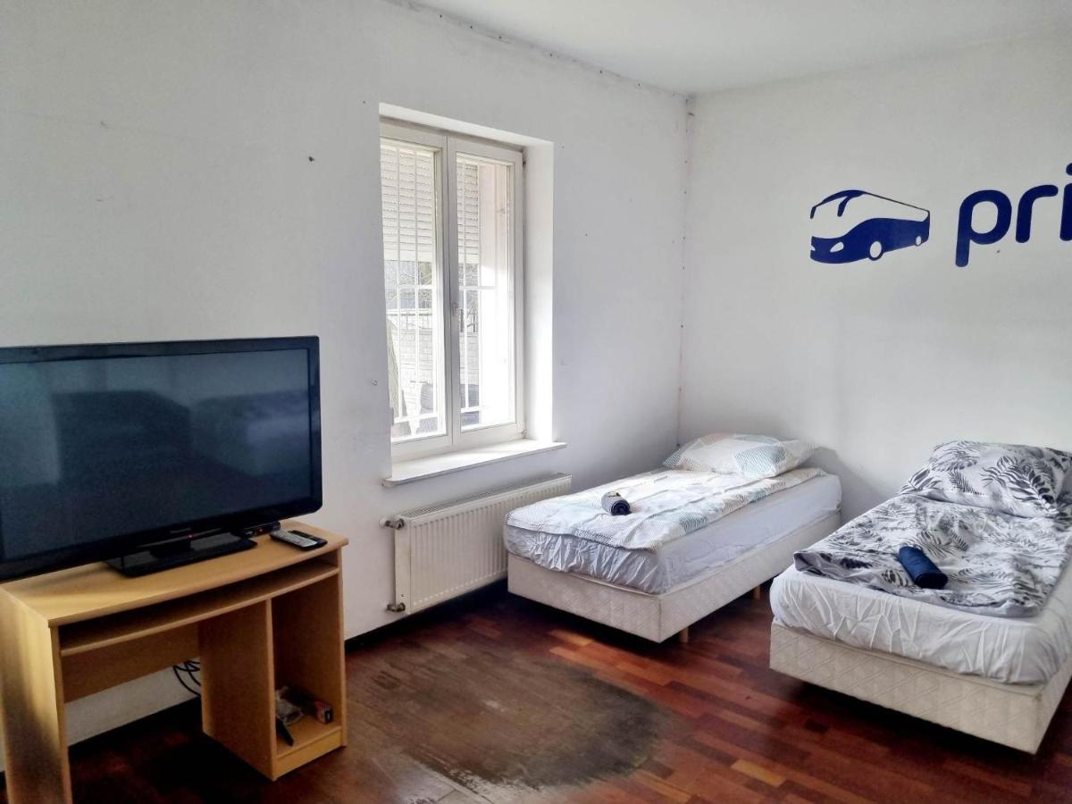 Hostel Primax Познань Екстер'єр фото